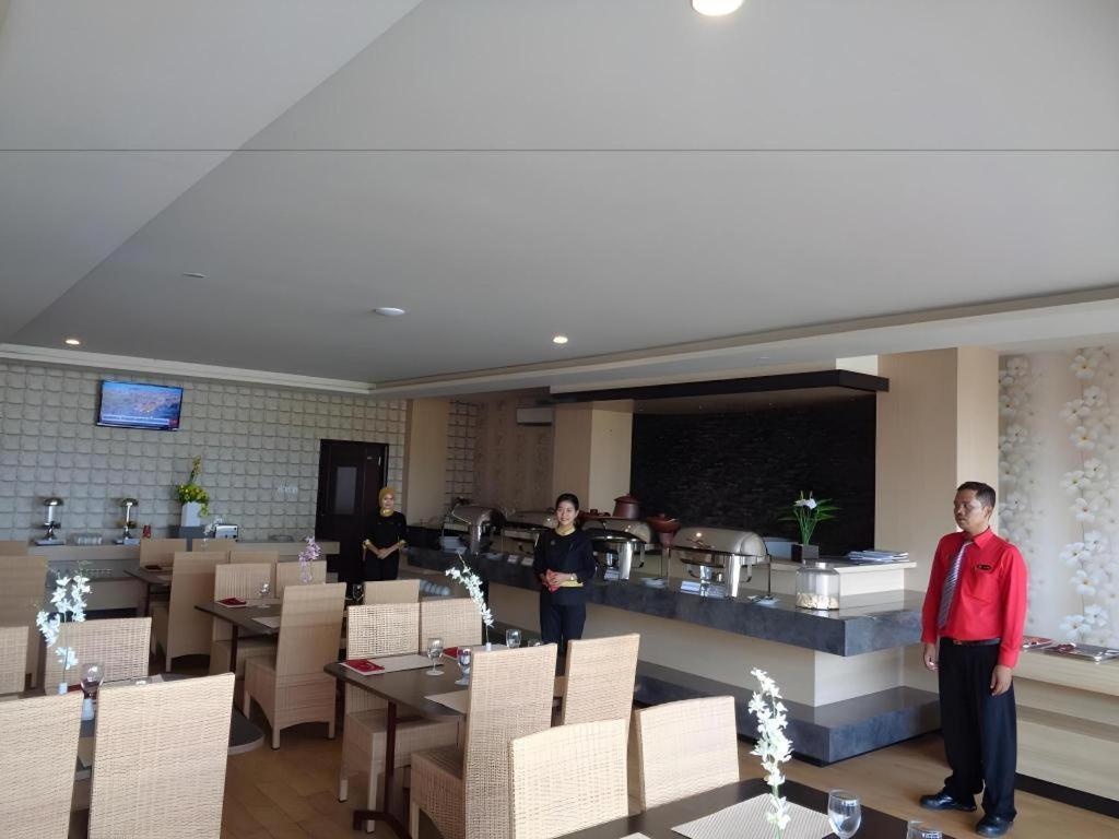 Grand Dian Hotel Slawi Tegal  Exterior foto